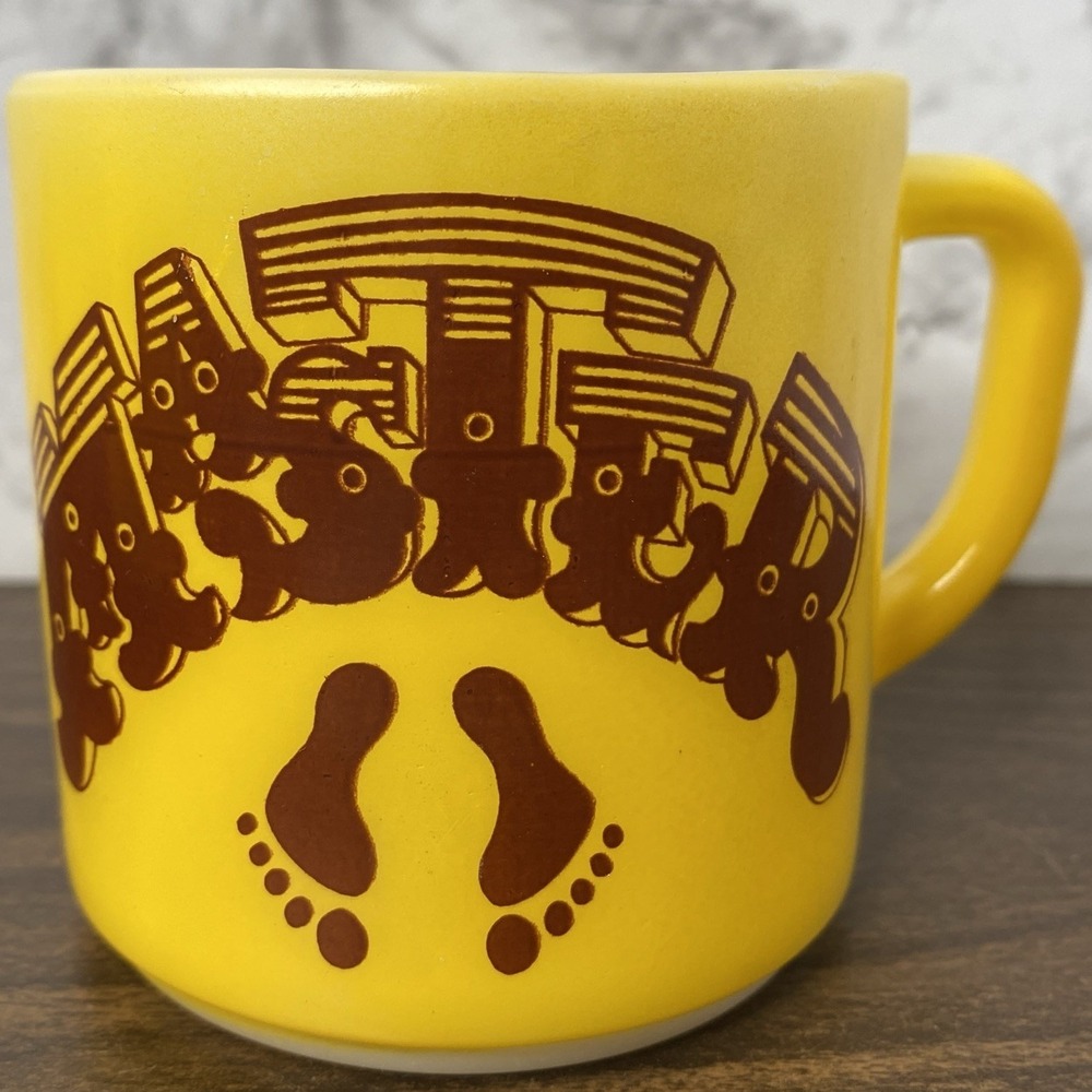 VTG Federal Glass Master Footprint Coffee Cup Mug Milk Glass Yellow & Brown